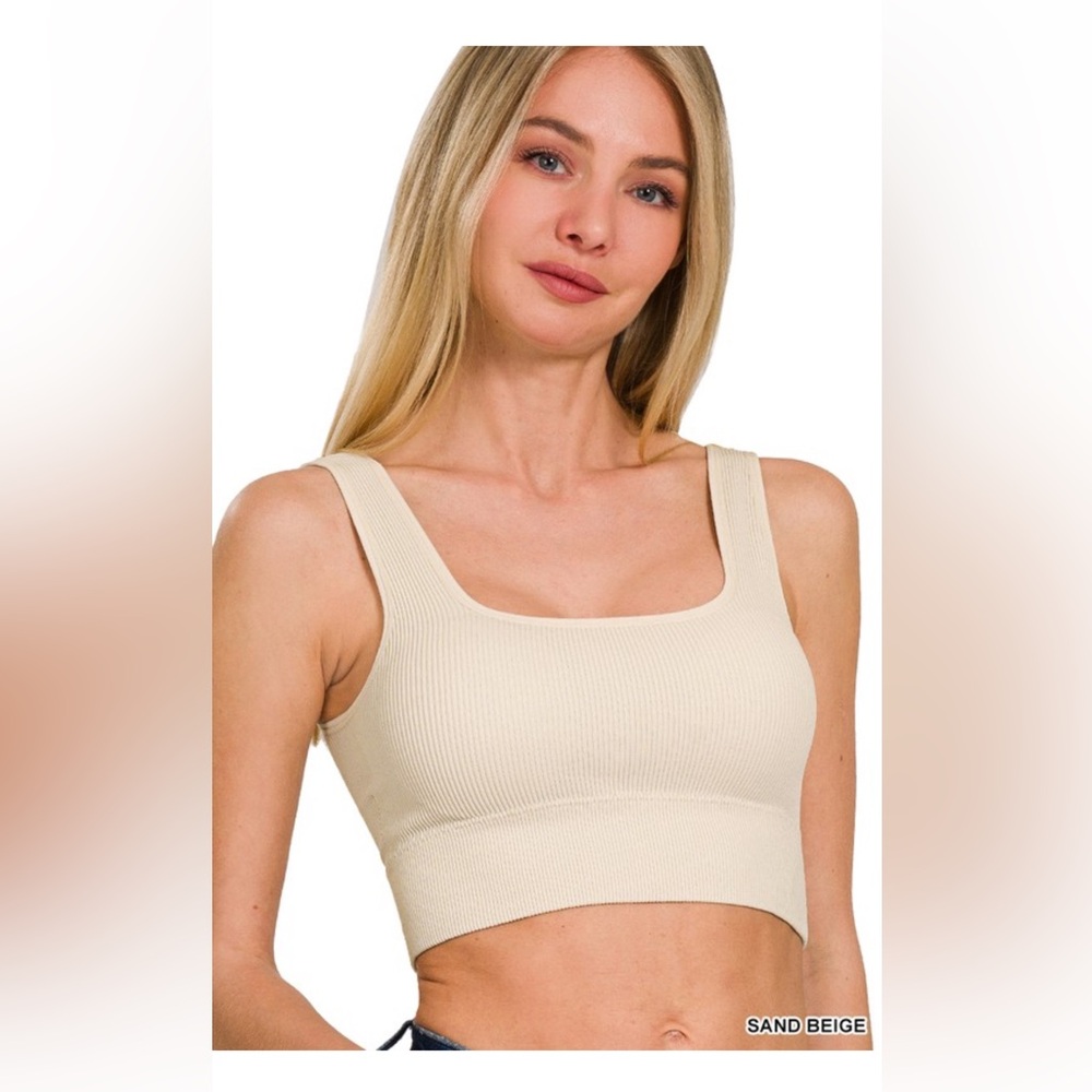 NWT! Sand Beige SEAMLESS RIBBED SQUARE NECK CROPPED TANK TOP WITH BRA PADS
